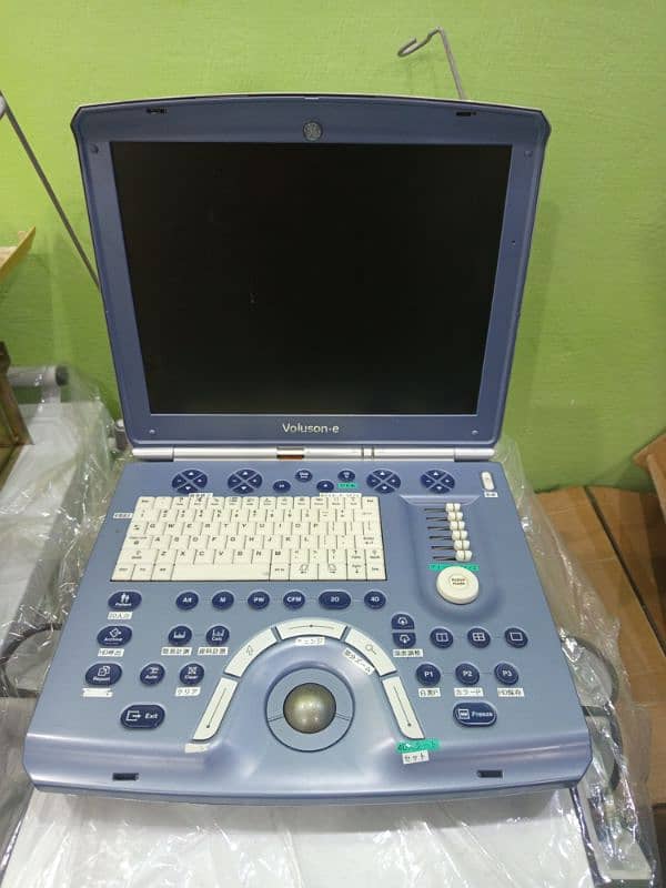 GE-VOLUSEN-E portable color doppler 0