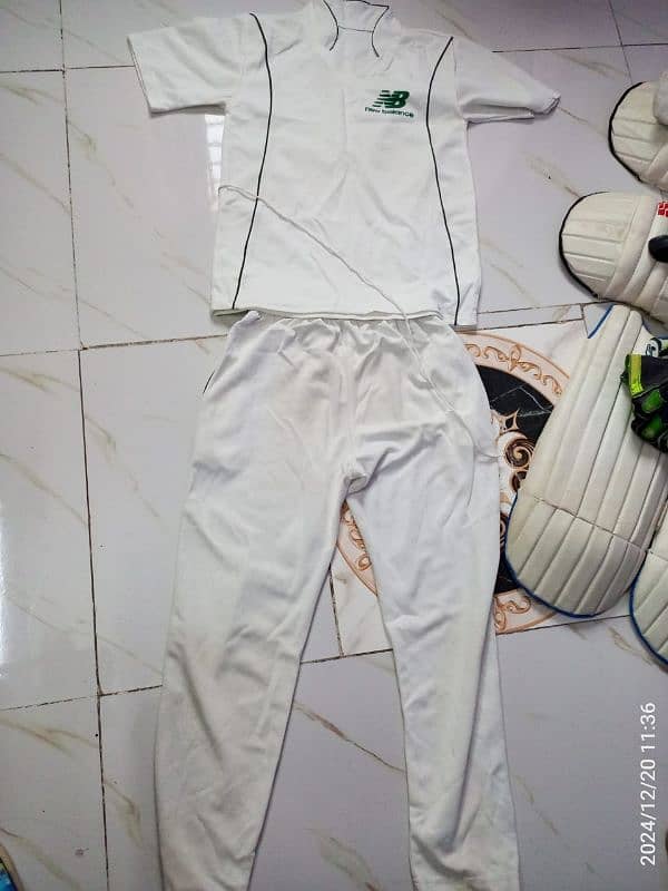 CRICKET KIT 1