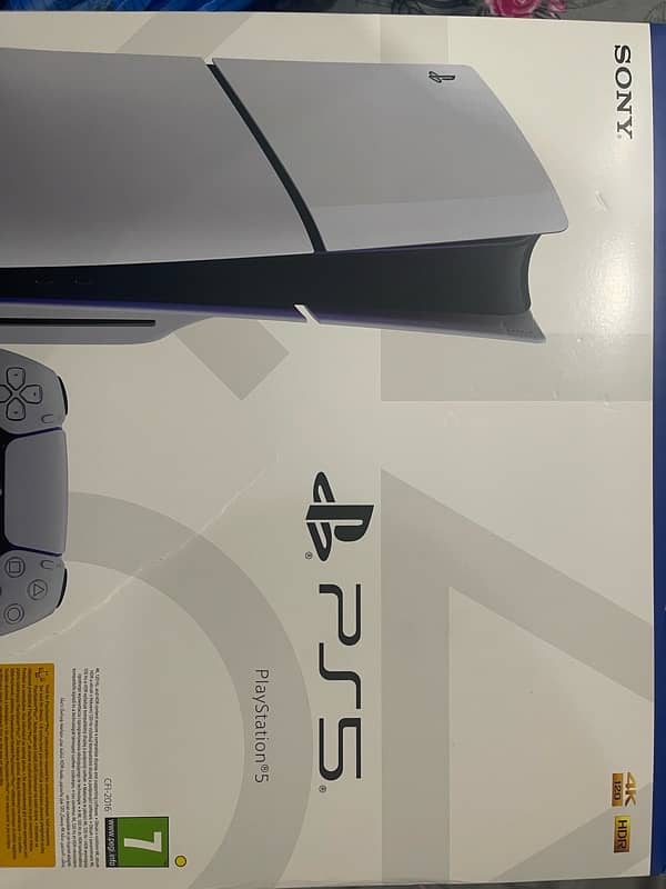 Play Station 5 (PS5) 4k 1TB box packed 1