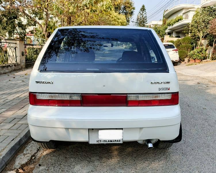 Suzuki Cultus VXRi 0