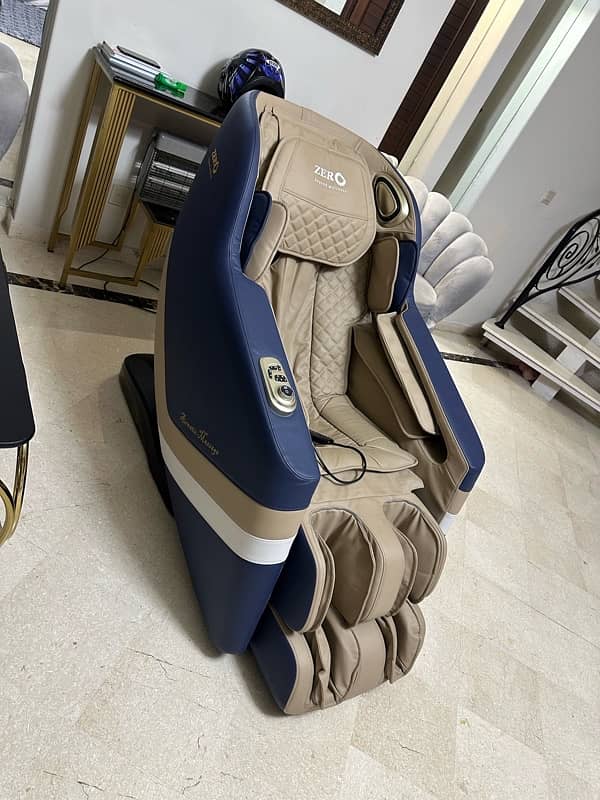 U deluxe Massage Chair 3