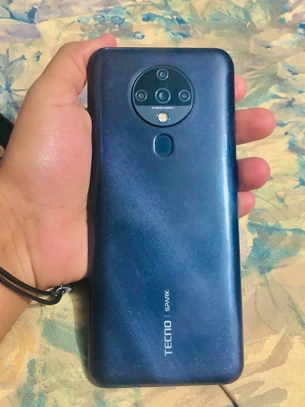 TECNO SPARK 6 URGENT SALE KRNA HA LUSH CONDITION 2