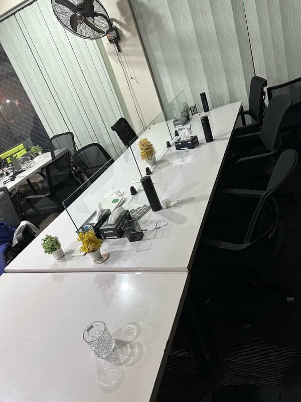 Office tables for software engineers - 6 person sitting - 9/4 ft 0