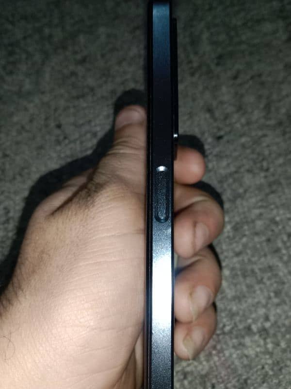 Mera pass oppo A57 Available hai IME change hai  100 by 100 condition 3