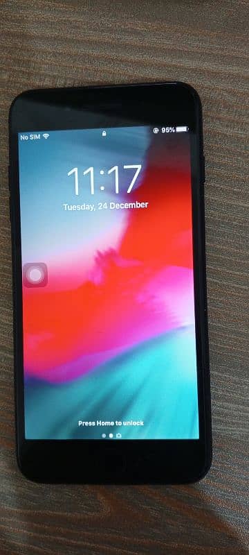 iphone 7 PLUS - low price, Excellent condition,Great battery health 0