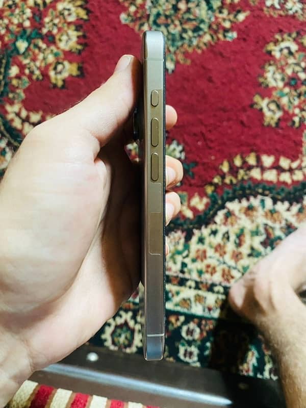 Iphone 15 Pro jv 128GB 1