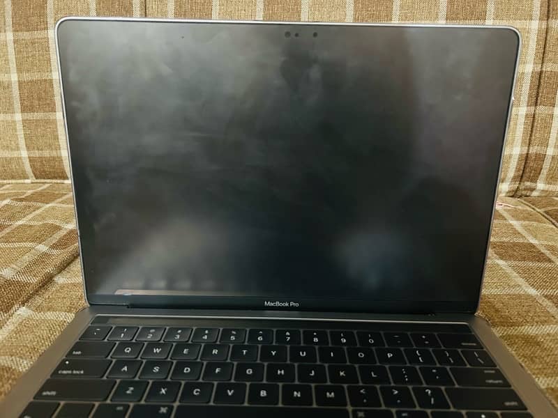 Apple Macbook pro 3