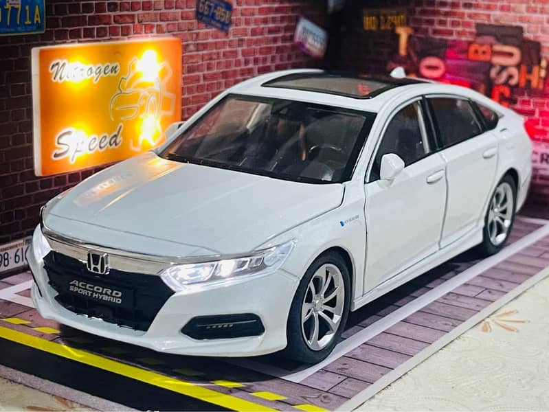 Honda Accord  Hybrid Sport car 1/24 Scale Diecast model car 19