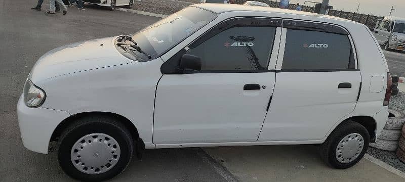 Suzuki Alto 2012 5