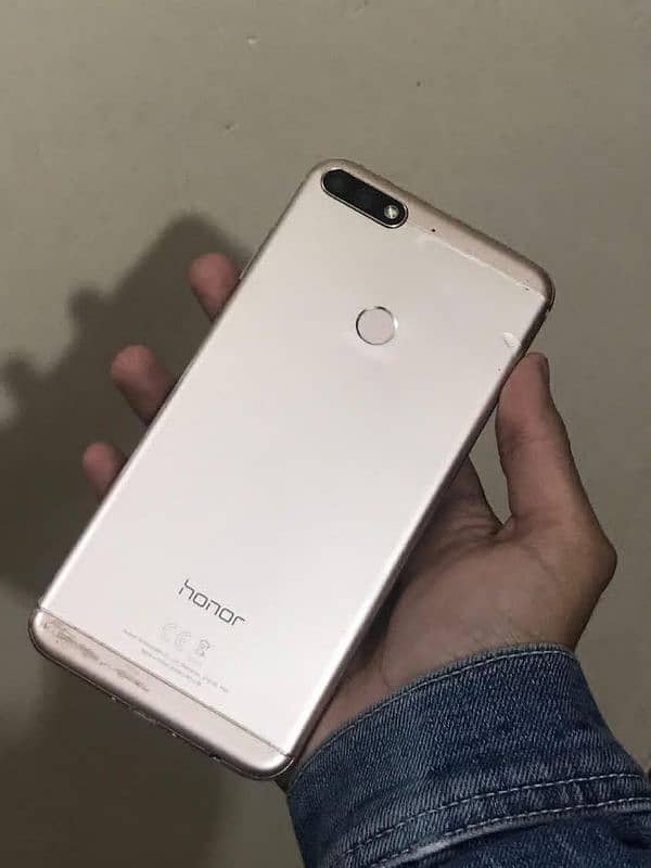 Honor 7c 0