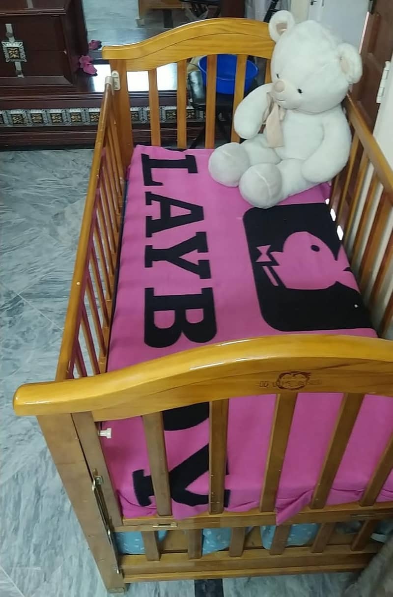 Baby cot 7