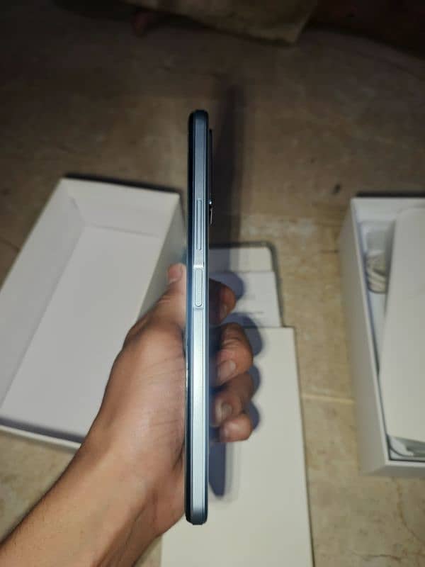 VIVO Y21 IN 10/10 CONDITION 3