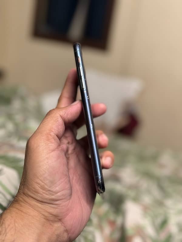 IPhone 11Pro max 64GB MEMORY NON PTA JV 2