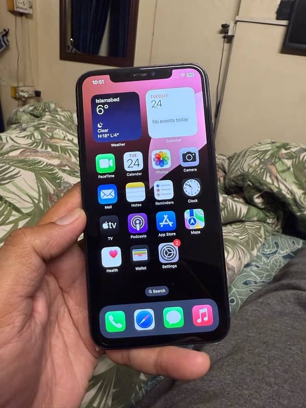 IPhone 11Pro max 64GB MEMORY NON PTA JV 7