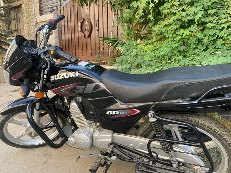 Suzuki gd110s 4