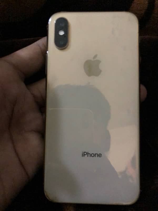 apple iPhone XS gold colour 0