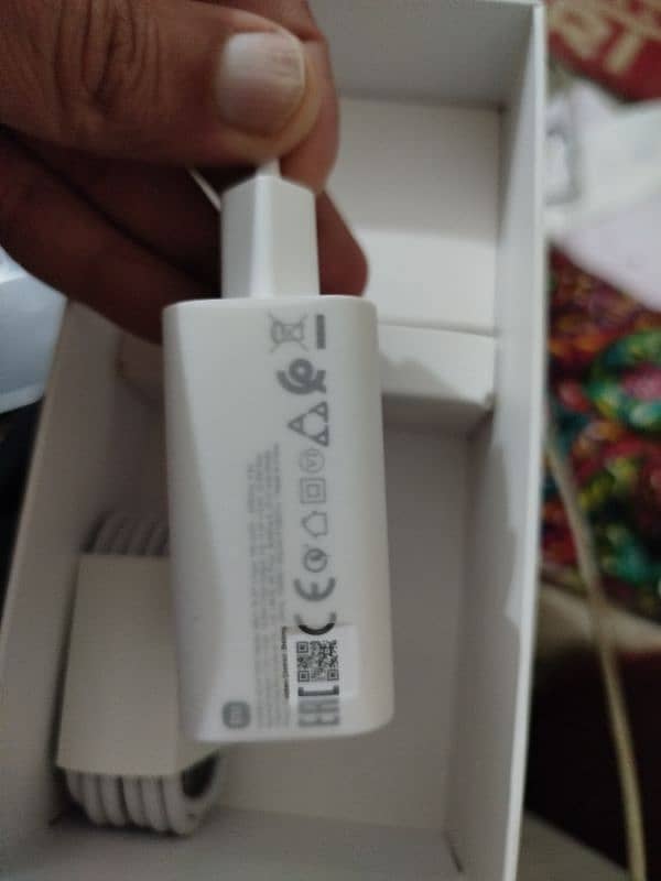 Xiaomi Note 13 - 33 Watts Charger -New 1