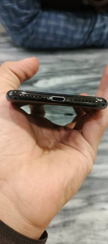 IPhone X 256 GB NoN PTA Factory UnLock 6