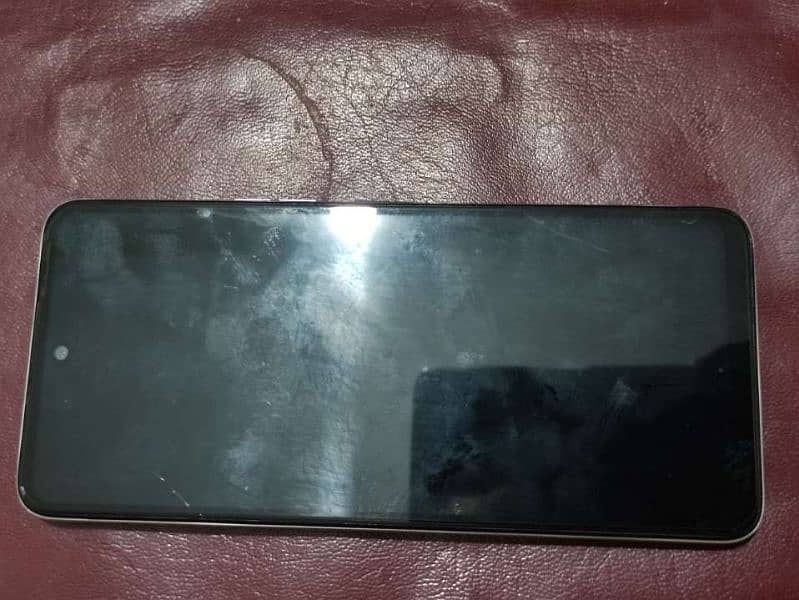 tecno camon 18p 4+3/128 good condition 3