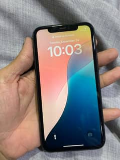 iphone 11 black color me hai non PTA 128 GB betrry 81