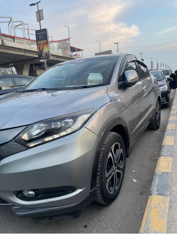 Honda Vezel 2015 1