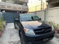 Toyota hilux single cabin