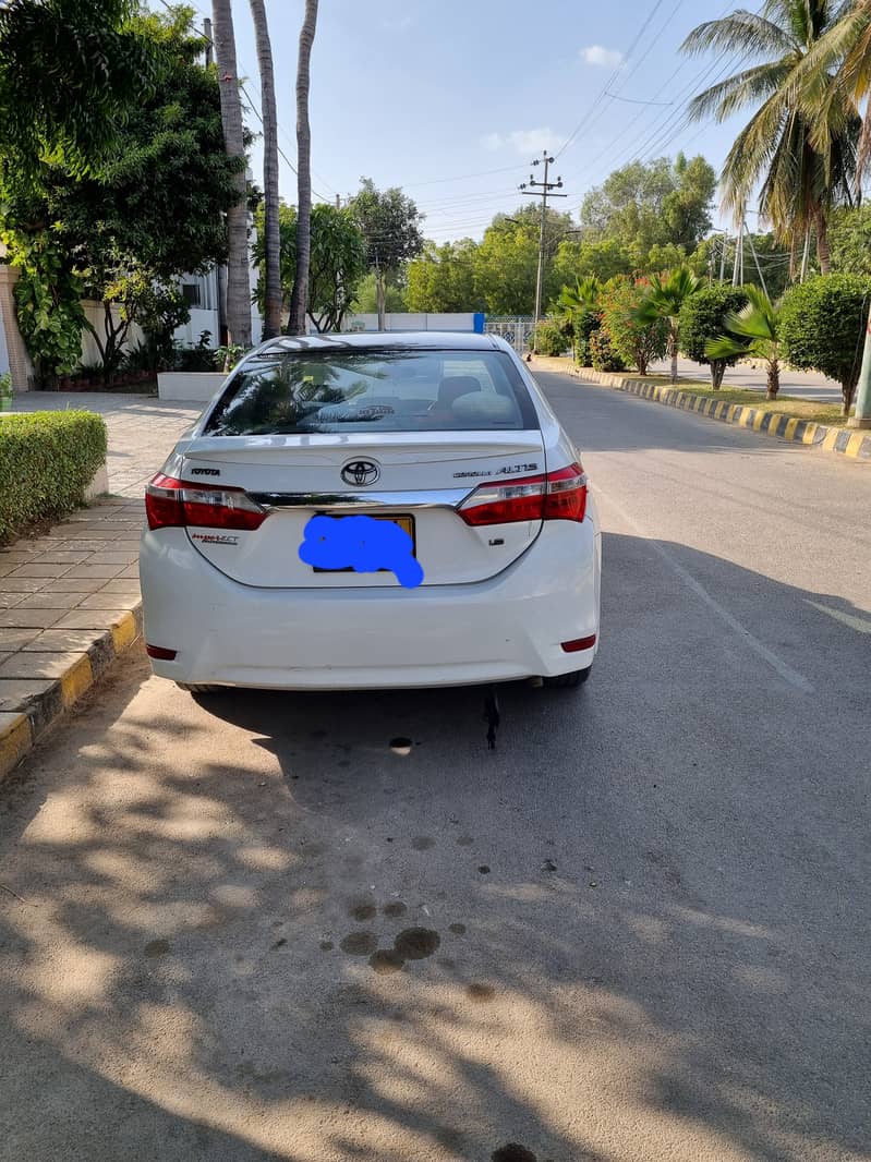 Toyota Corolla Altis 2016 1