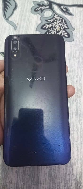 Vivo 1806 4/128 urgent sale 1