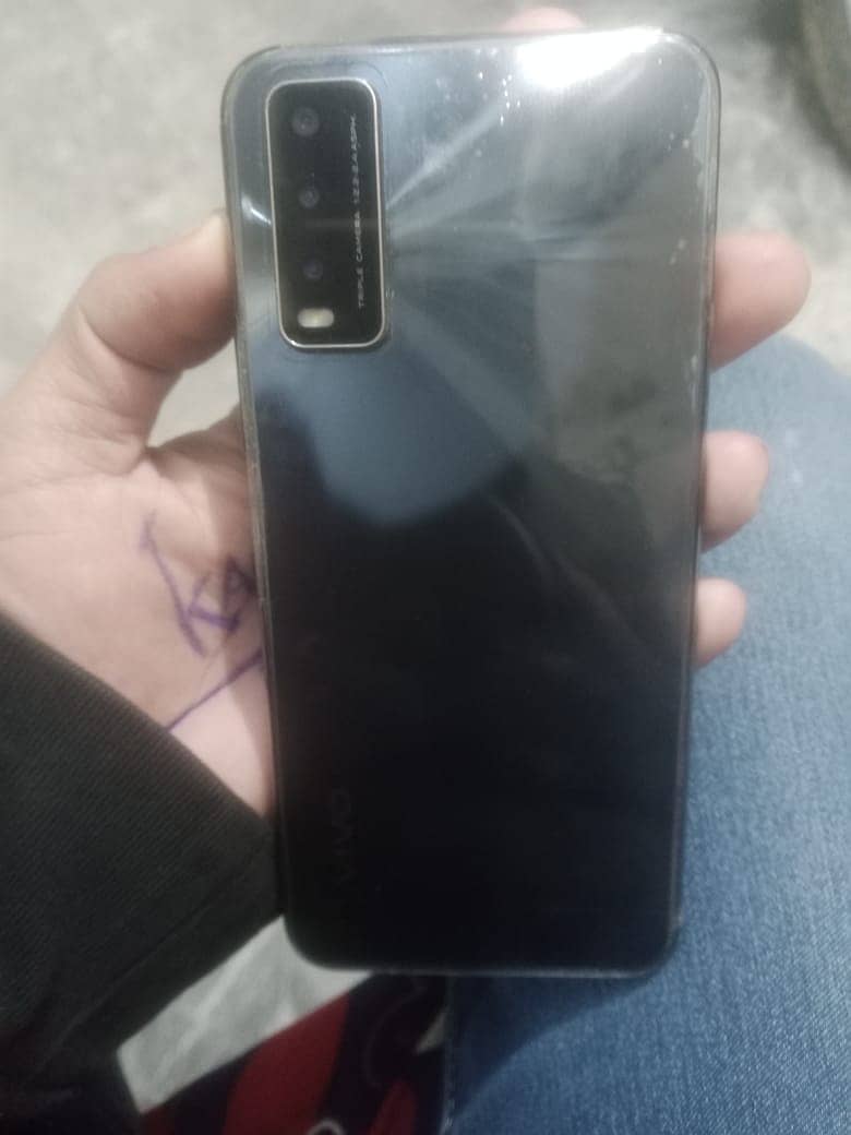 vivo y20s 4. . . . 128 7