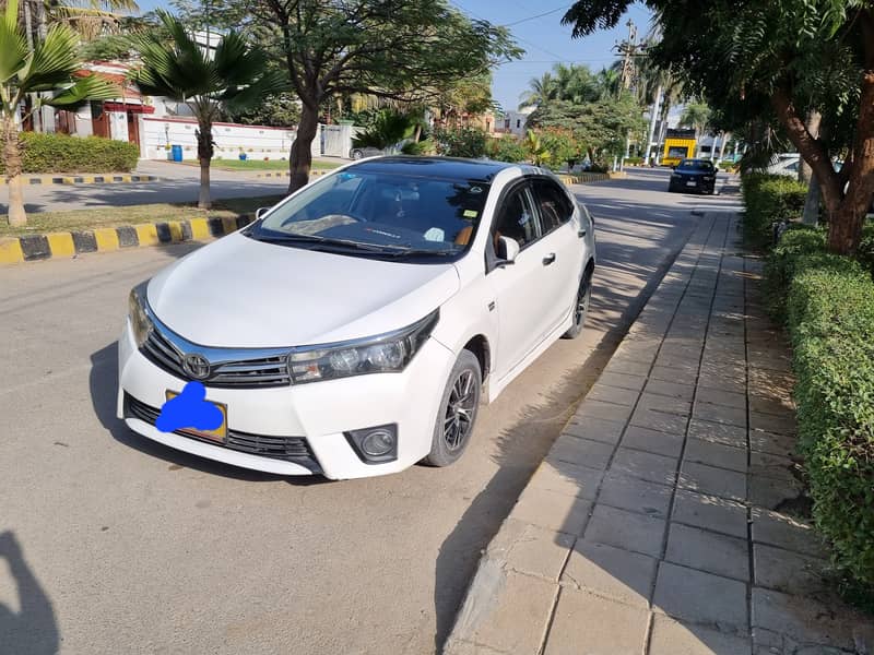 Toyota Corolla Altis 2016 10