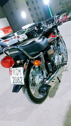 Honda CG-125 2024 Model Karachi num 1st owner Genuine condition 10/10