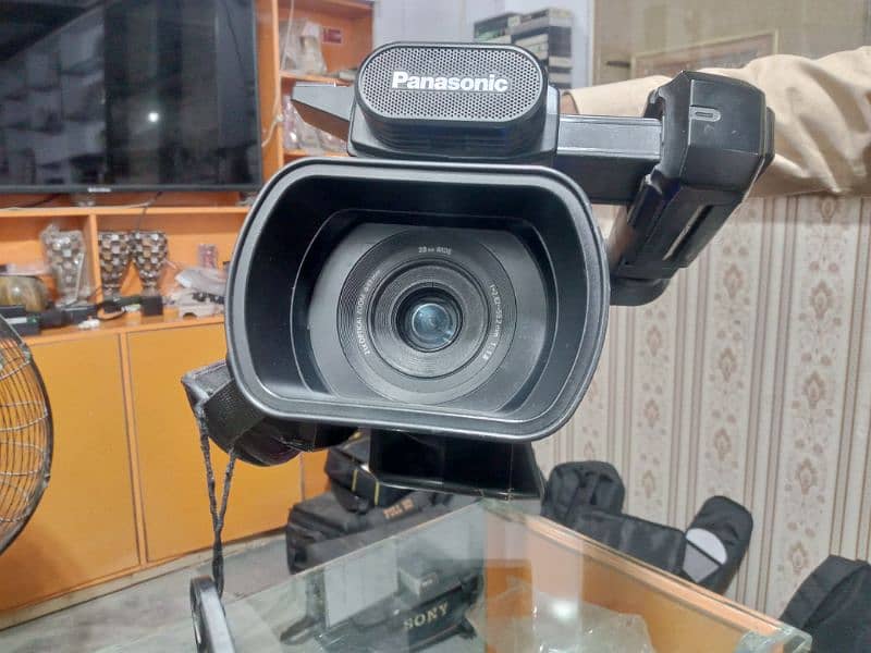 MDH2 panasonic camera 4