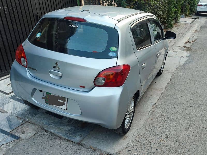 Mitsubishi Mirage 2012 5