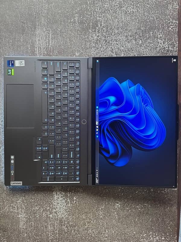 Lenovo LEGION 7i (Gen 7) 5