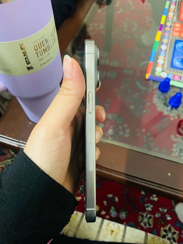 IPhone 15 pro max Non pta 5