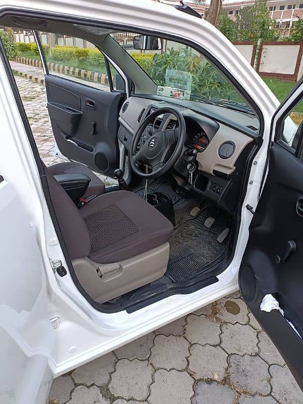 Suzuki Wagon R 2021 VXR for sale at a very reasonable price 9