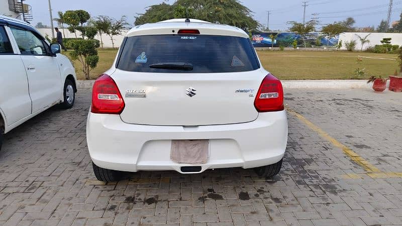 Suzuki Swift 2023  Urgent sale 1