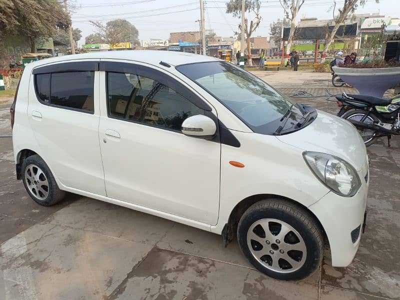 Daihatsu Mira 2014 2