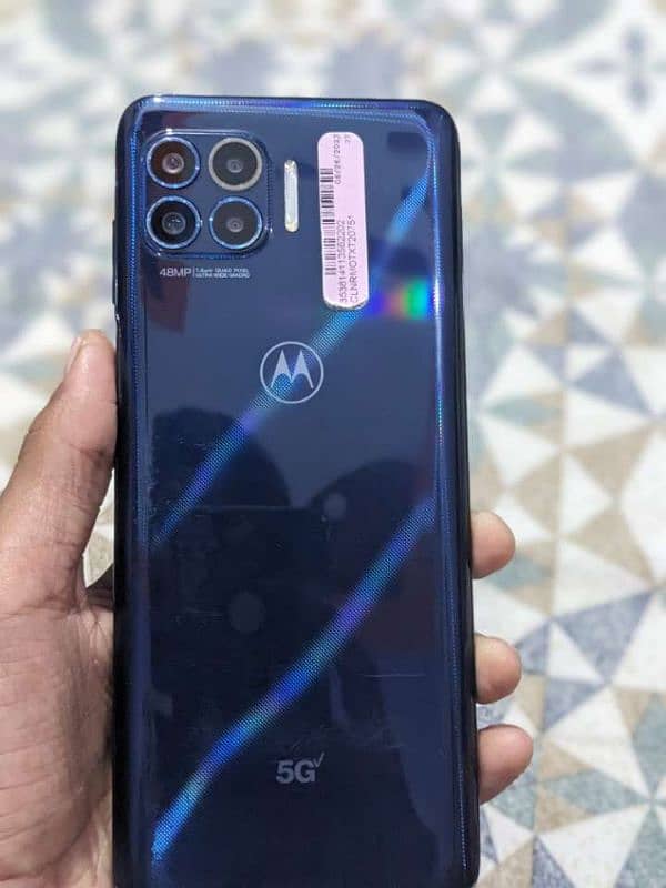 Motorola one 5G UW 2