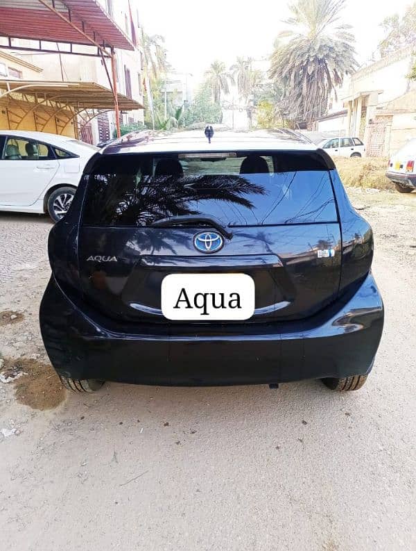 Toyota Aqua 2014 4