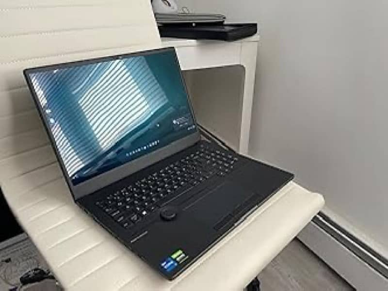 Asus StudioBook 16 (2023) OLED 1