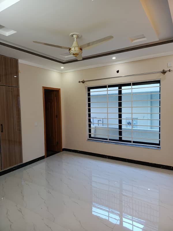 30*60 Corner Brand new double story house for sale in G-13 22