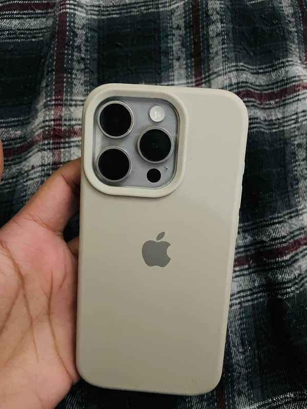 iphone 15 pro jv 0