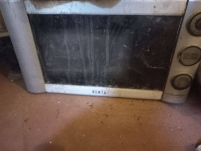 microwave oven 0