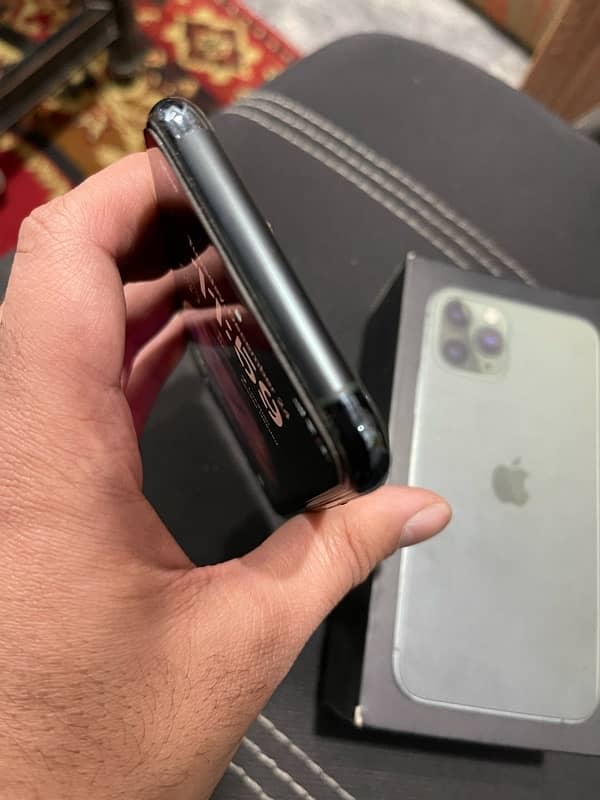 iphone 11 pro 64gb 4