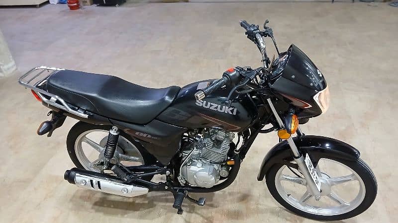 Suzuki GD110S 2