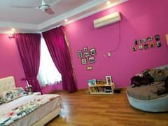 I-8 Upper Portion For Rent In Good Condition Having 3 Bedr00ms