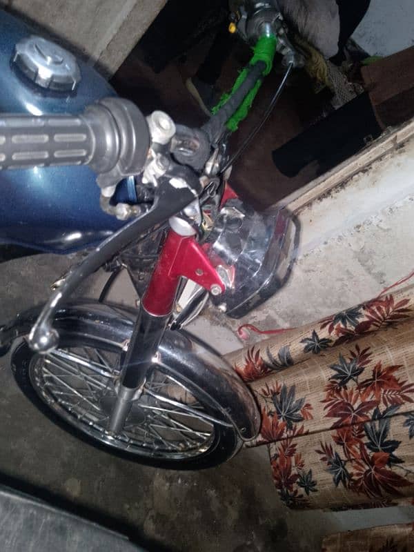 Honda 125 1998 model good condition urgent sale need Money 2