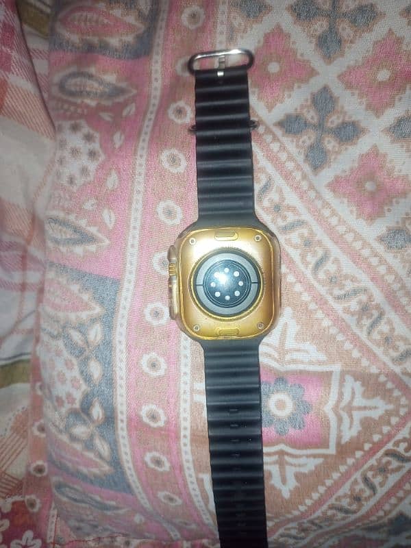 H9ultra watch golden color 2