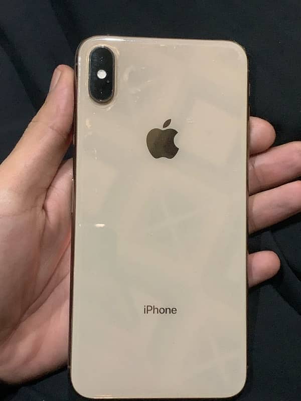 i phone xs max 64 gb pta approved all ok mobile 10by9.5 condition 1